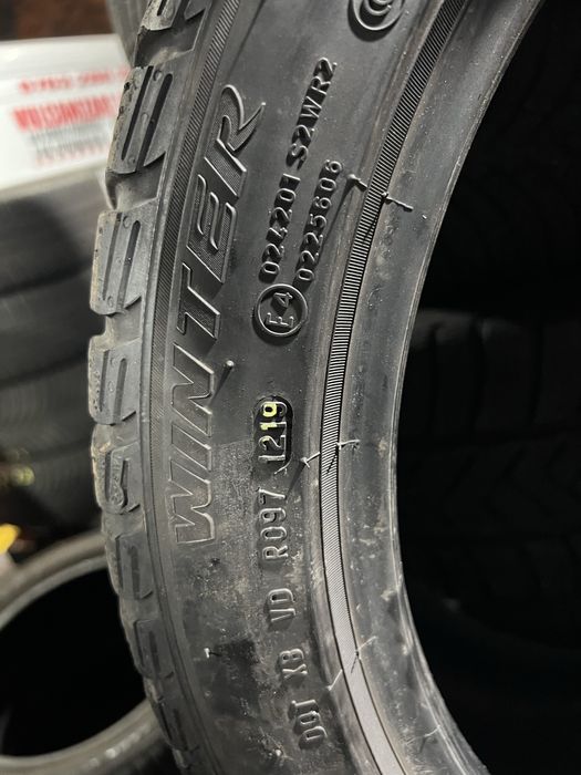 245 40 18 pireli iarna  dot 2019