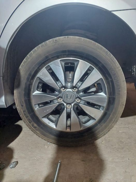 Титанка 3 штуки.