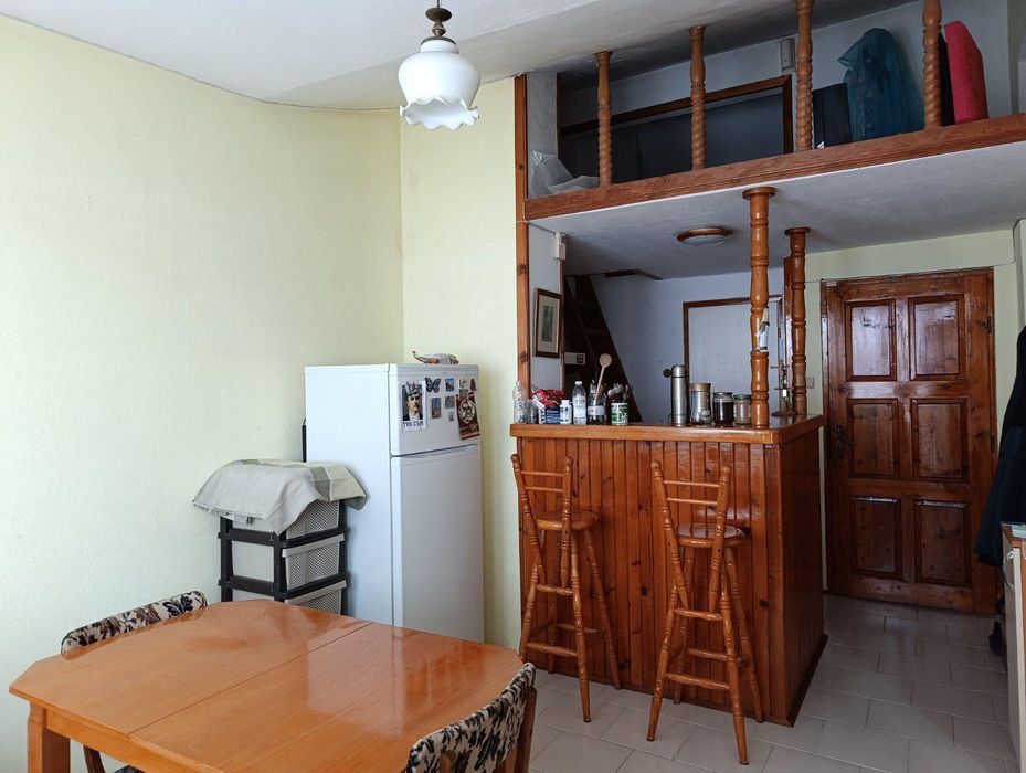 Едностаен апартамент с АКТ 16 в ж.к Лазур