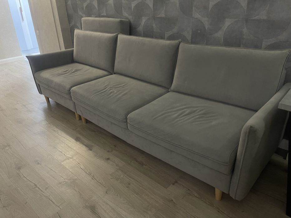 Диван    3    метра    б/у