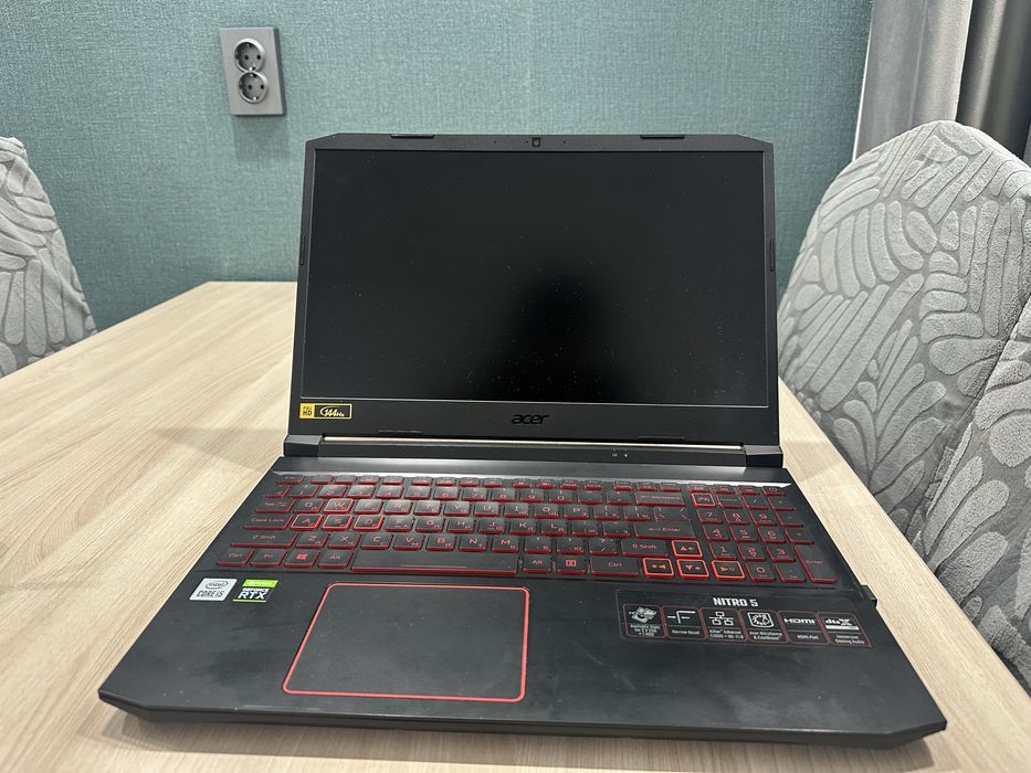 Acer Nitro 5 core i5 10300h