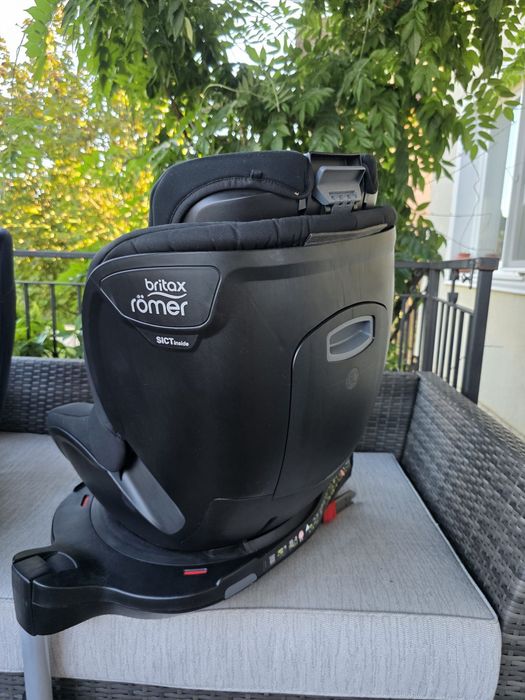 Vând scaun auto Britax romer