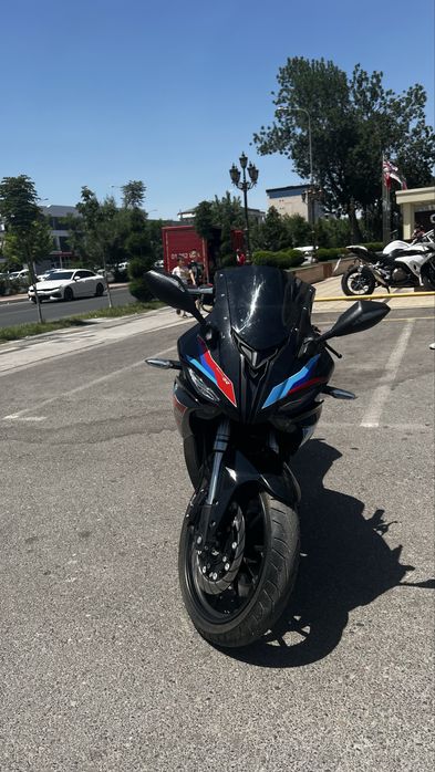 Продается BMW 400. Имеется рассрочка