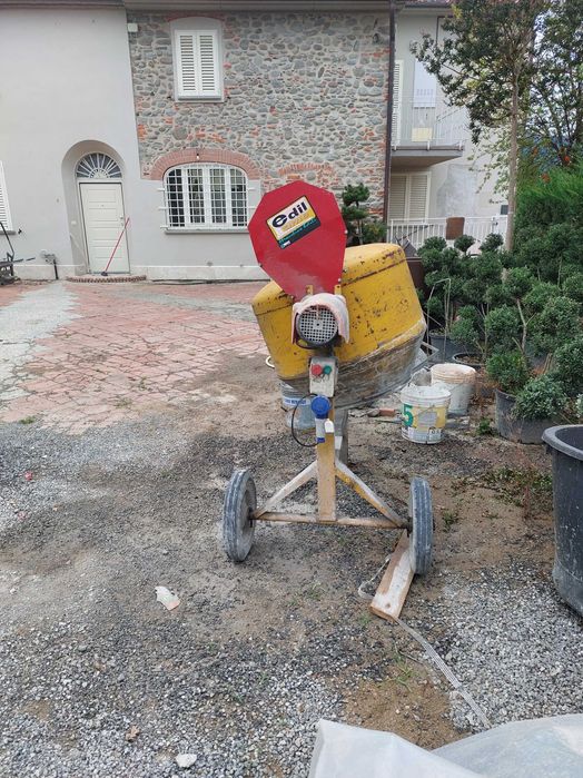 Betoniera silentiata si roaba pentru scripete