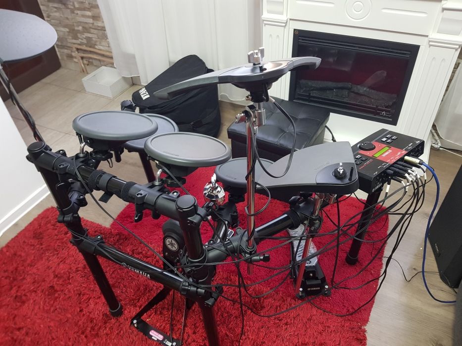 Tobe Yamaha DTXPLORER si Roland cu modul Alesis