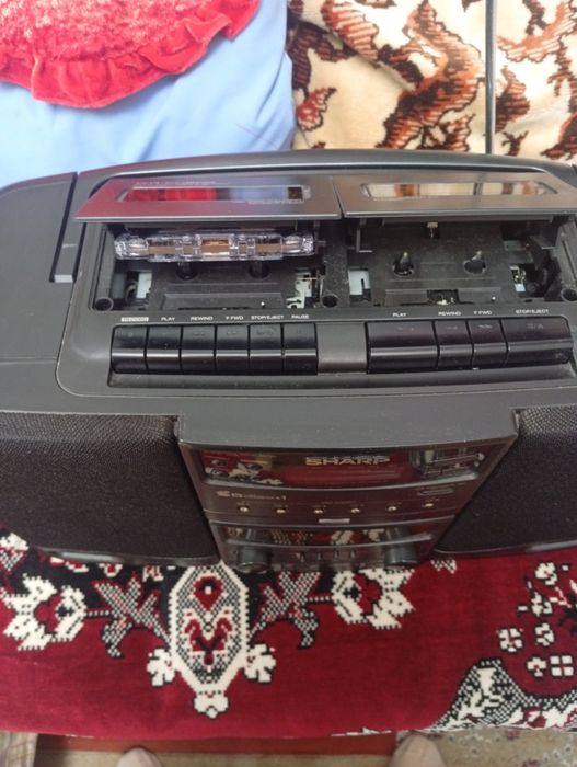 Radio caset cd Sharp ch 600