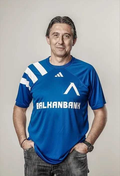 Фланелка Левски победи в двубой на гиганти!