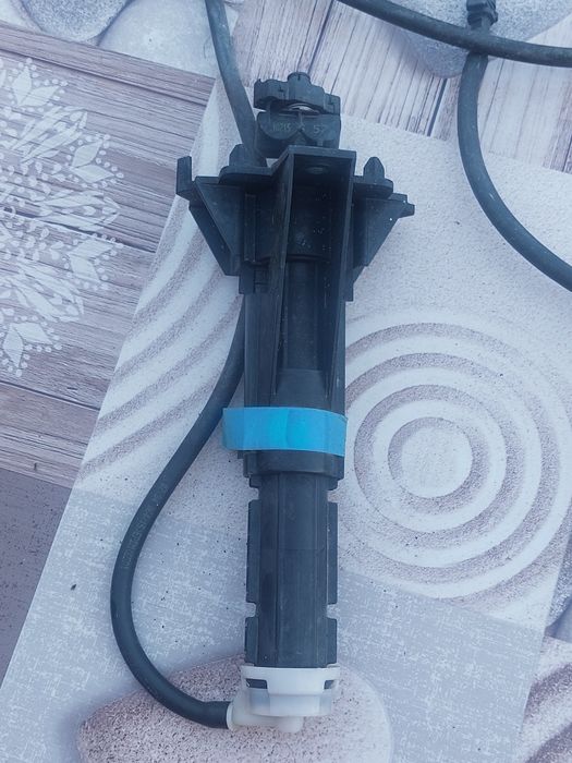 Пръскалка за фар ЛЯВ за Citroen DS5 2016 г.