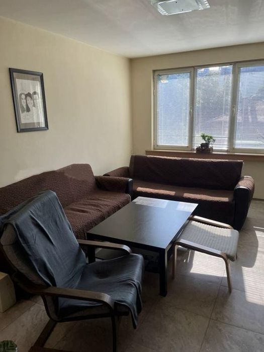 Дава се под наем Четиристаен апартамент в София, Лозенец - 120 кв.м за 1230 € - Снимка #1