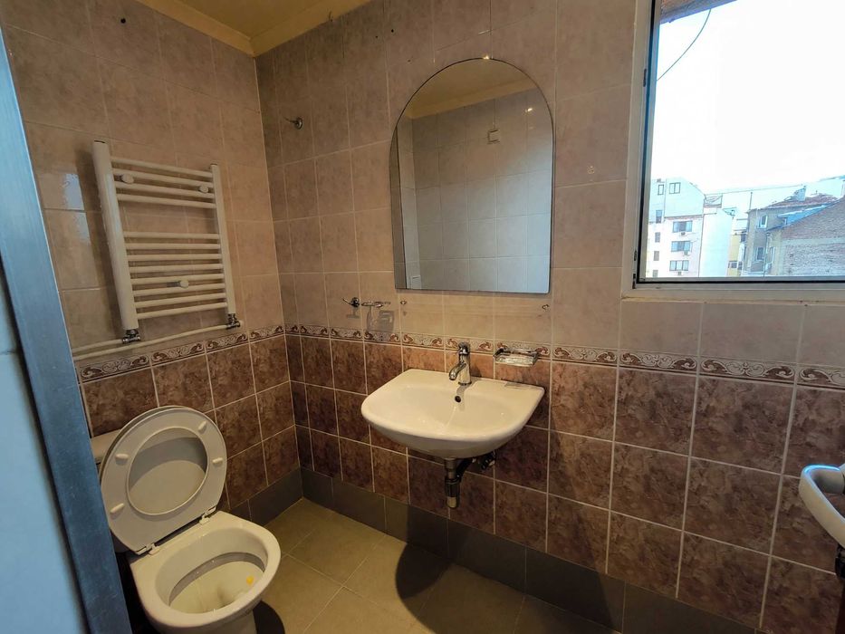 Дава се под наем Едностаен апартамент в София, Център - 30 кв.м за 600 € - Снимка #3