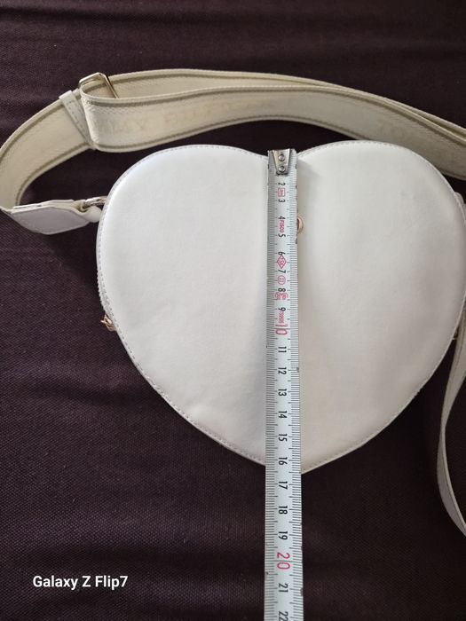 Чанта сърце естествена кожа