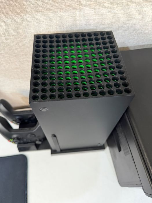 Консоль Xbox Series X 1tb (Япония)