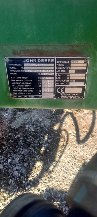 Продается опрыскиватель John deere