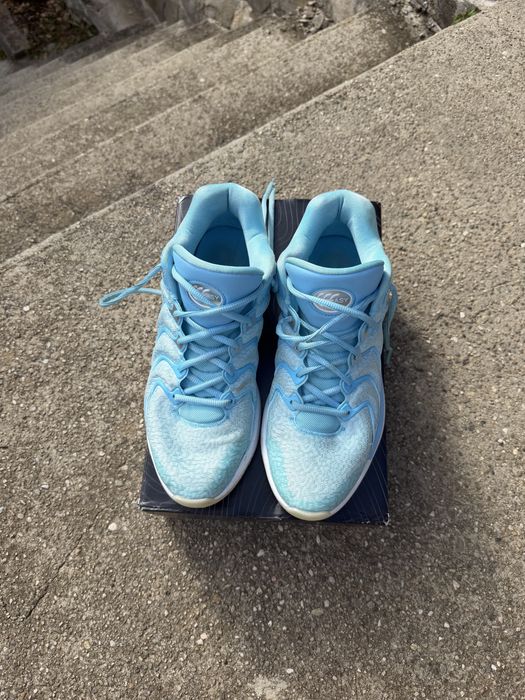 Nike KD17 “Christmas”