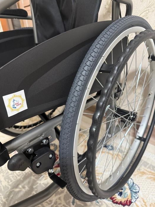 Коляска инвалидная