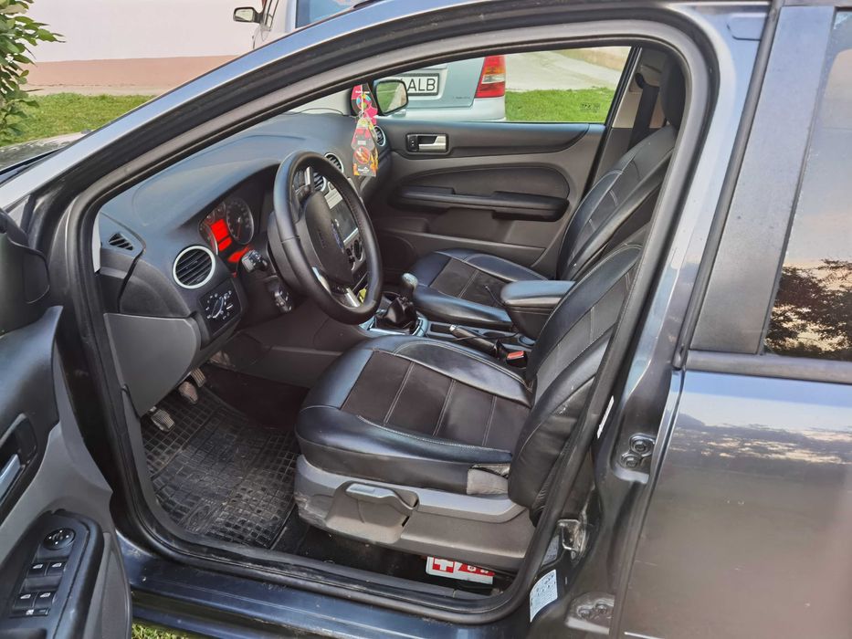 Vând ford focus mk2