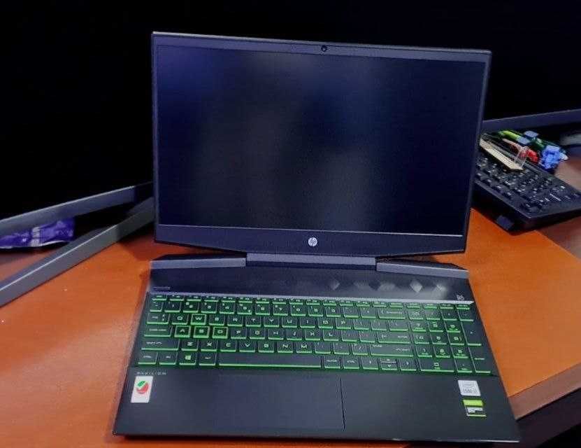 HP Pavilion core i7-10750H SSD-256gb 1TB