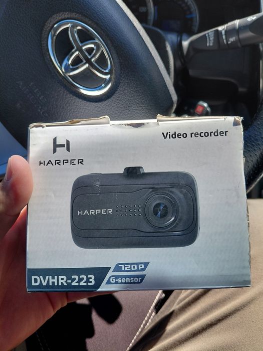 Видеорегистратор HARPER DVHR-223