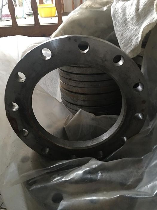 Продам фланцы в большом количестве