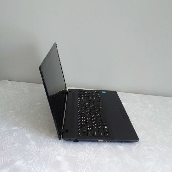 Samsung SSD 120Gb.
