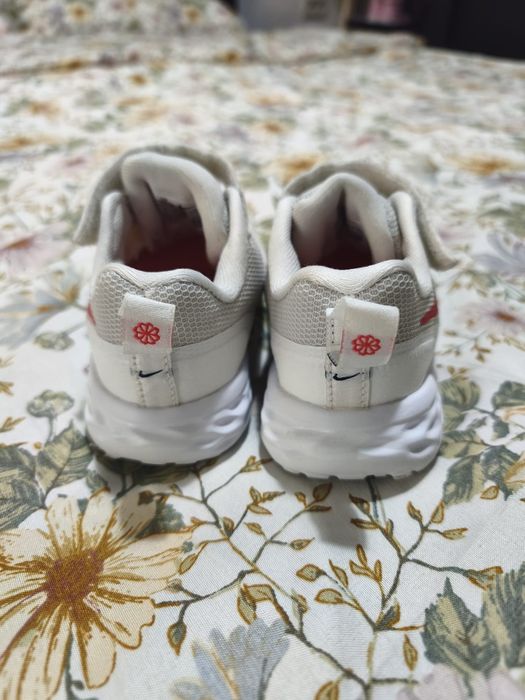 Adidasi sport copii