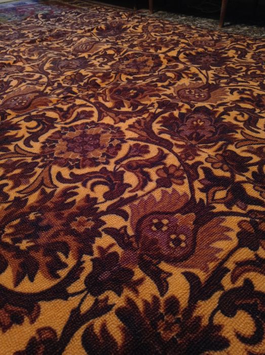 Ковры 2 штуки, 2м / 3м оба.