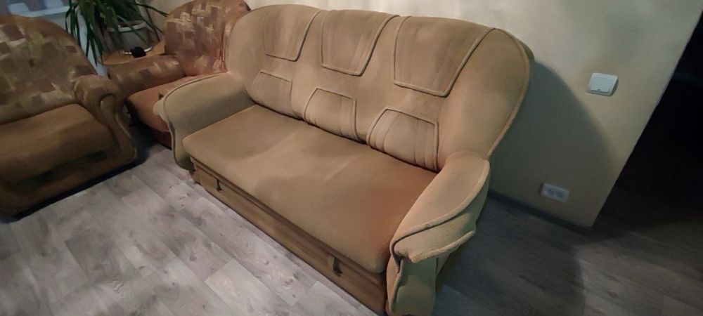 Диван и 2 кресла
