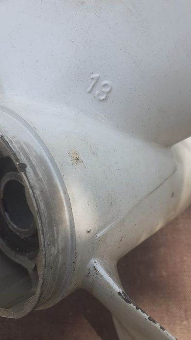 Породам винт на матор Сильва 30