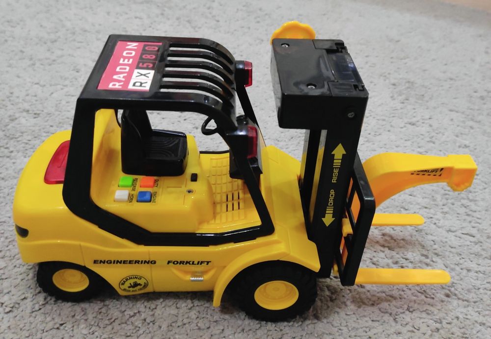 Продаётся машина погрузчик(со звуками).