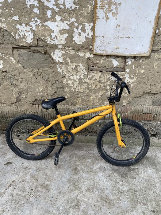 Vănd bmx haro nefolosit