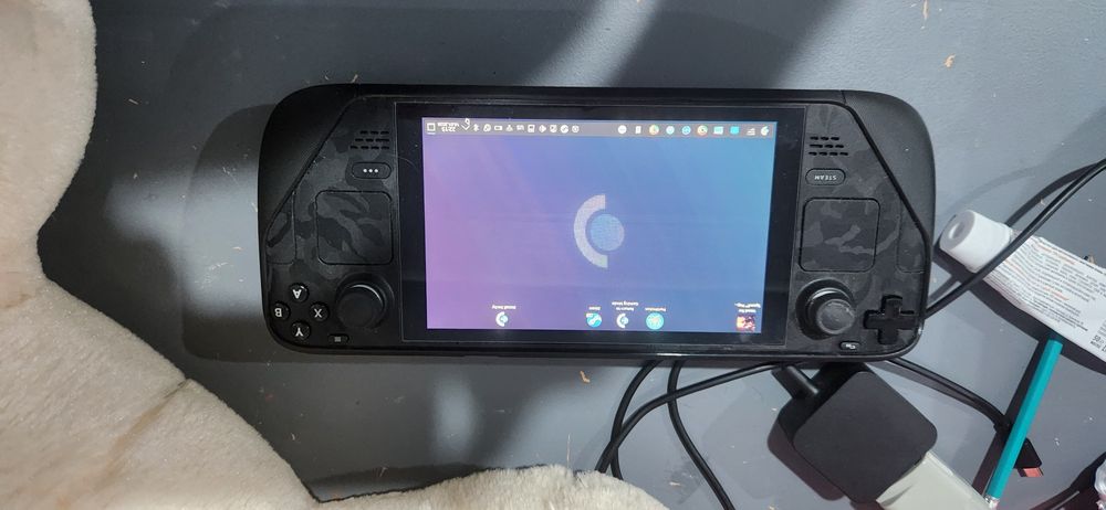 Steam deck  в хорошем состояние