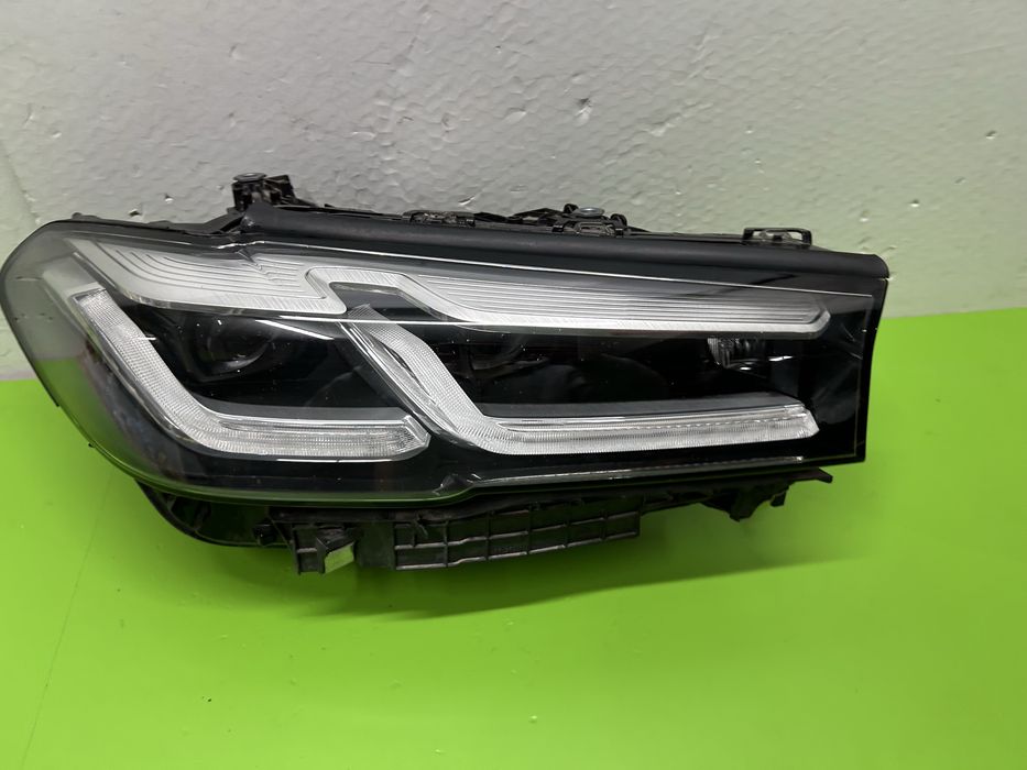 Far faruri bmw G30 G31 lci full led adaptiv 2020-2023 dreapta