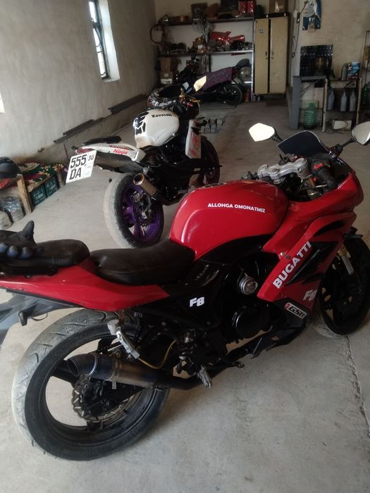 Kavasaki Bugati 250+cuba srochniy sotiladi na xadu