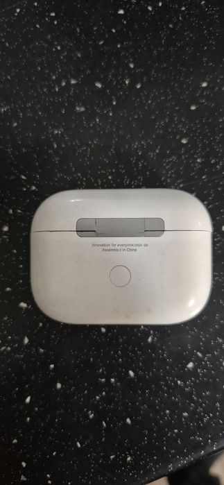 Продам AirPods Pro 3
