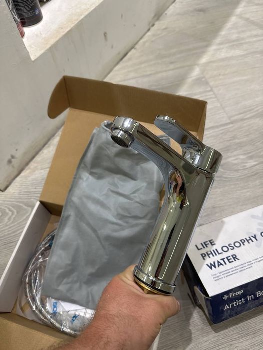 Сместитель для раковины