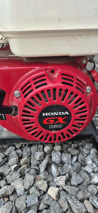 Honda generator curent