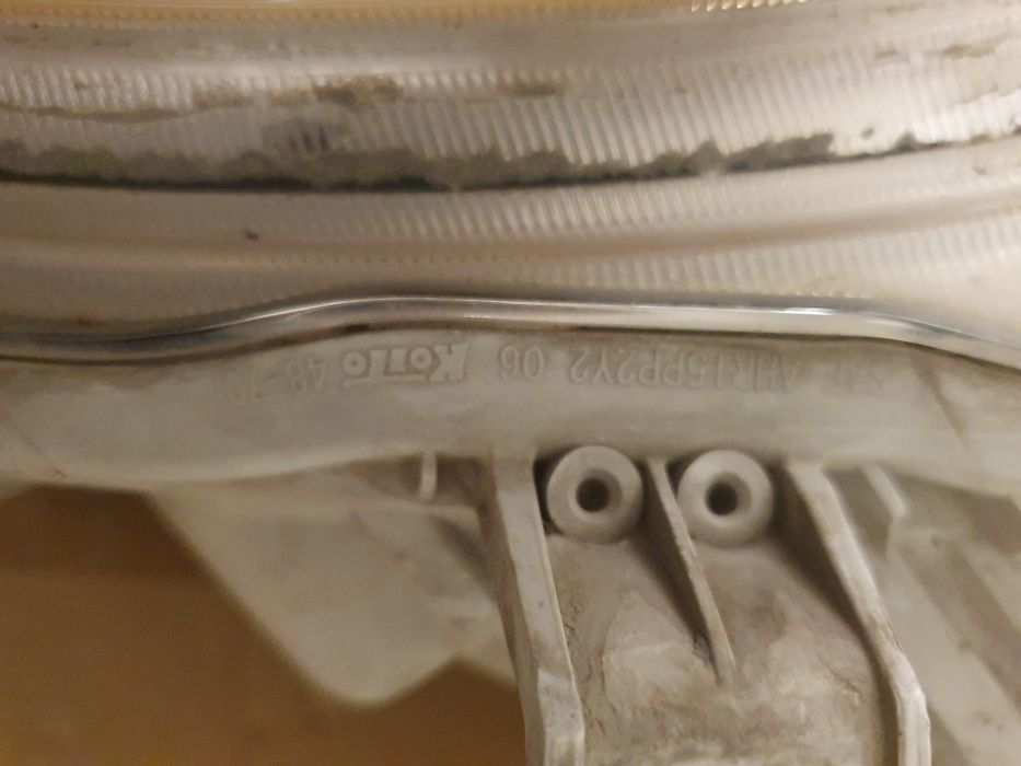 Фары для Toyota Highlander