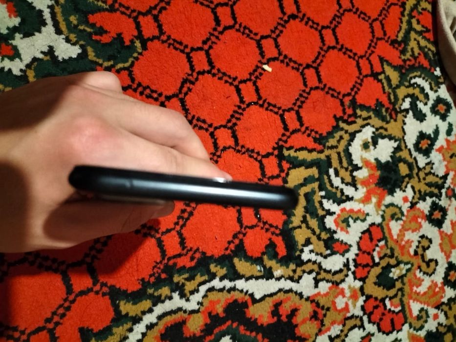 продается телефон оппо а96