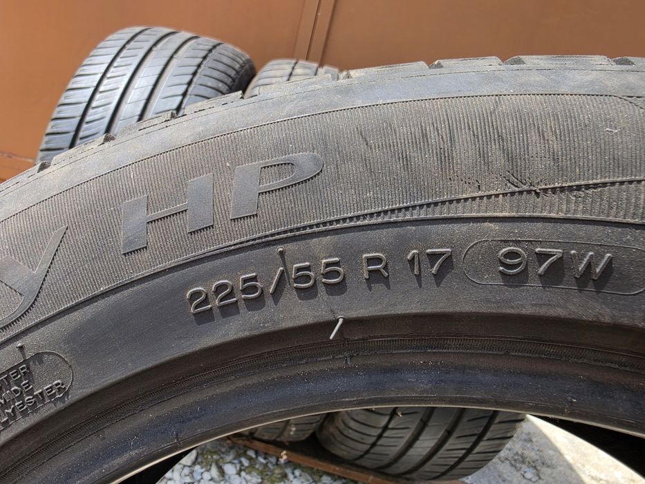 4 бр. летни гуми 225/55/17 Michelin 6 mm DOT 3515