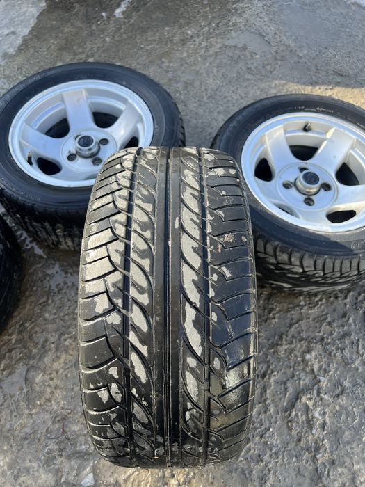 Kosa diska. Spartivni. Balonlarda turipti  215/50  R13.  85 H.