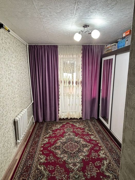 ПРОДАМ КВАРТИРУ 6 микрорайон, 62 дом