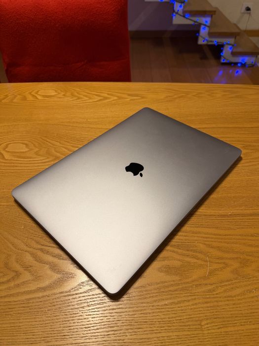 Laptop Apple MacBook Pro 2019 16" intel i7 Touchbar 500 GB SSD