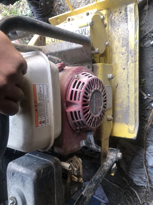 Уплотнитель для тратуаров