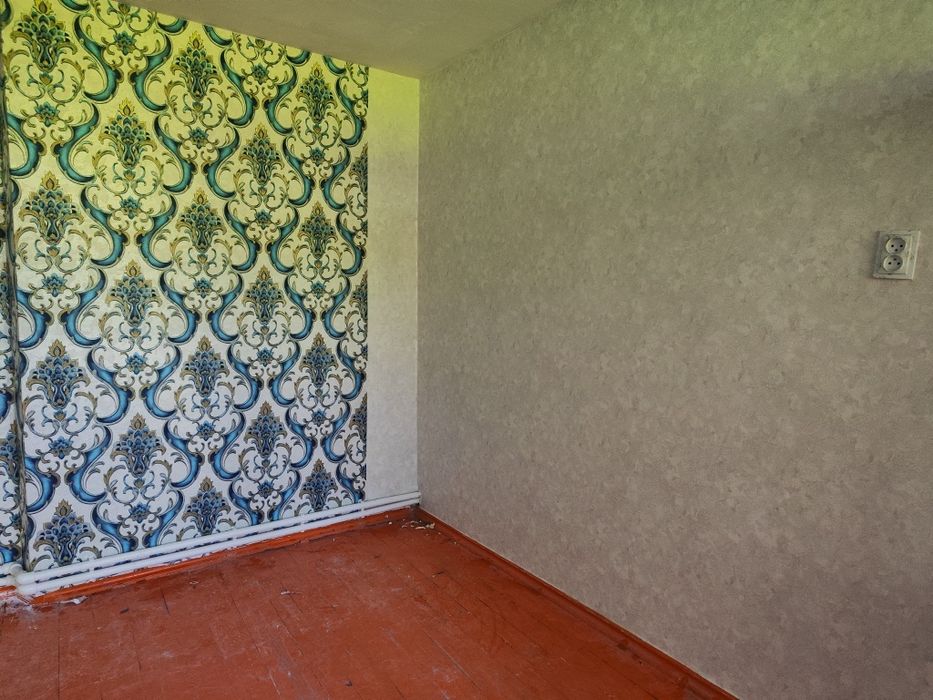 Клеим обои быстро