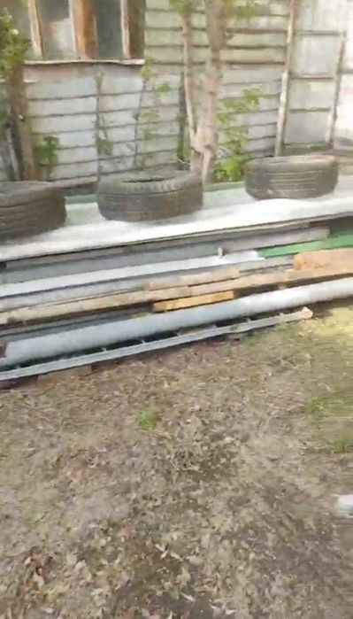 Продам металлический навес д/машины