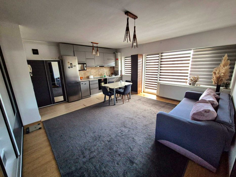 Vanzare apartament 2 camere Floresti, Ultracentral, Loc de parcare inclus