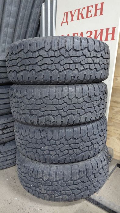 Резина NOKIAN OUTPOST 265/60/18  б/у состояние новых