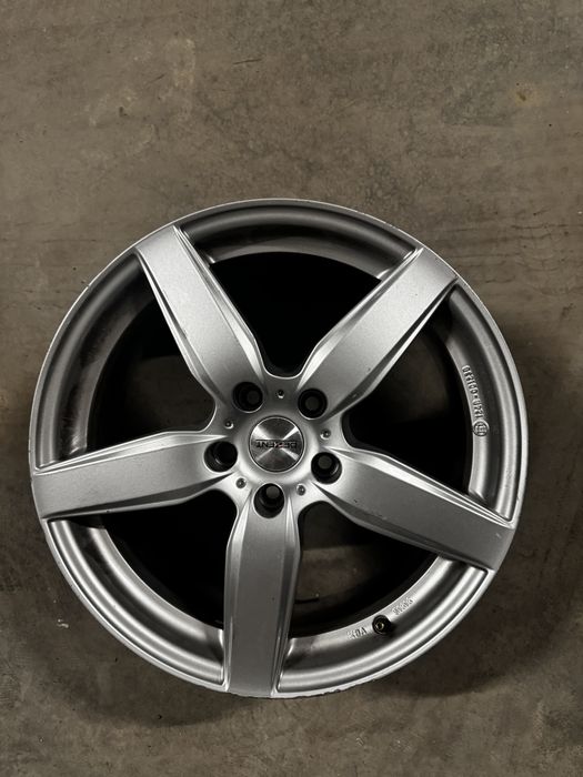 Dezent 5x112 7,5 18 - 66.6 ET-51