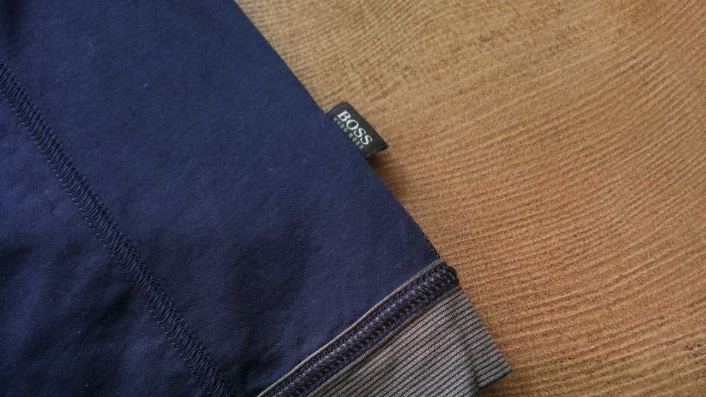 HUGO BOSS размер L / XL двулицева горница 14-59