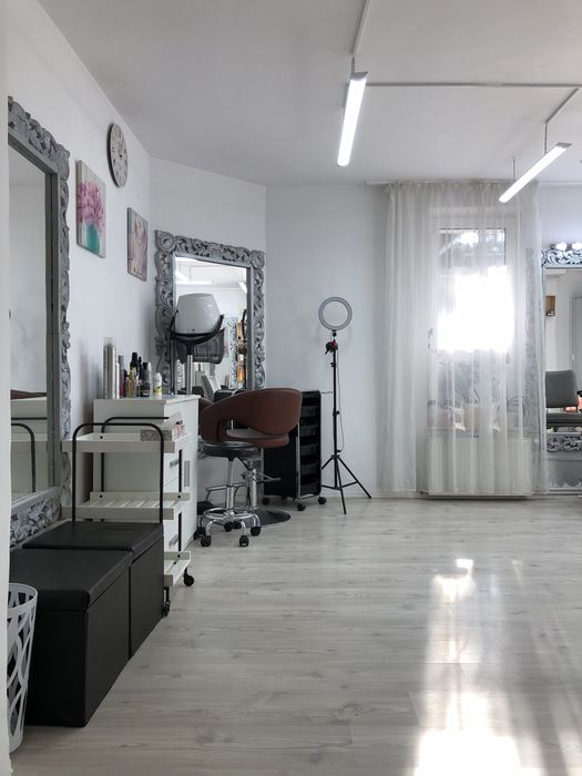 Vand afacere la cheie , SALON DE INFRUMUSETARE ,coafor, barbershop